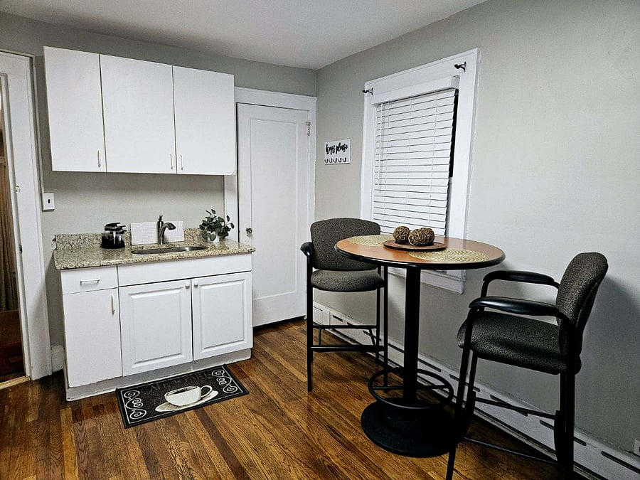 Furnished Finder property 698517_1 photo 4