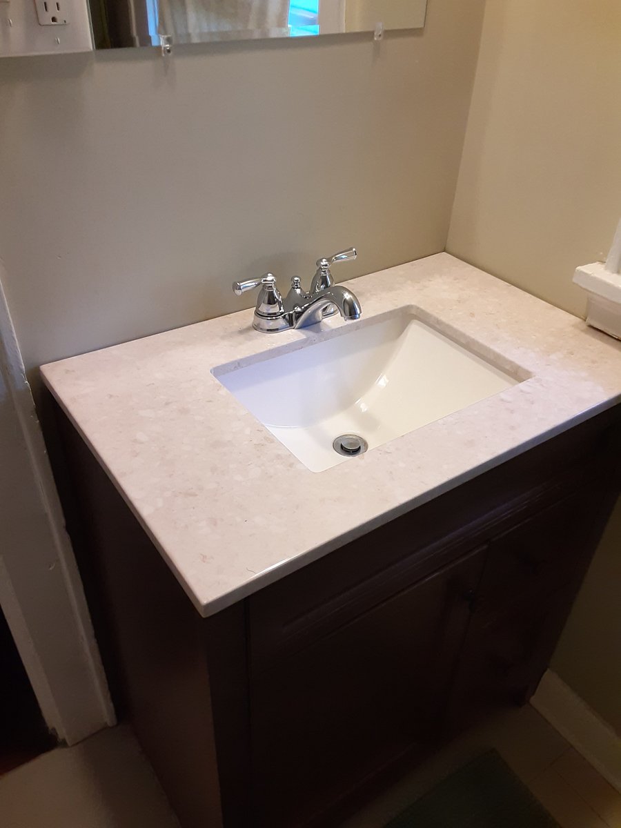 Bath sink cabinet