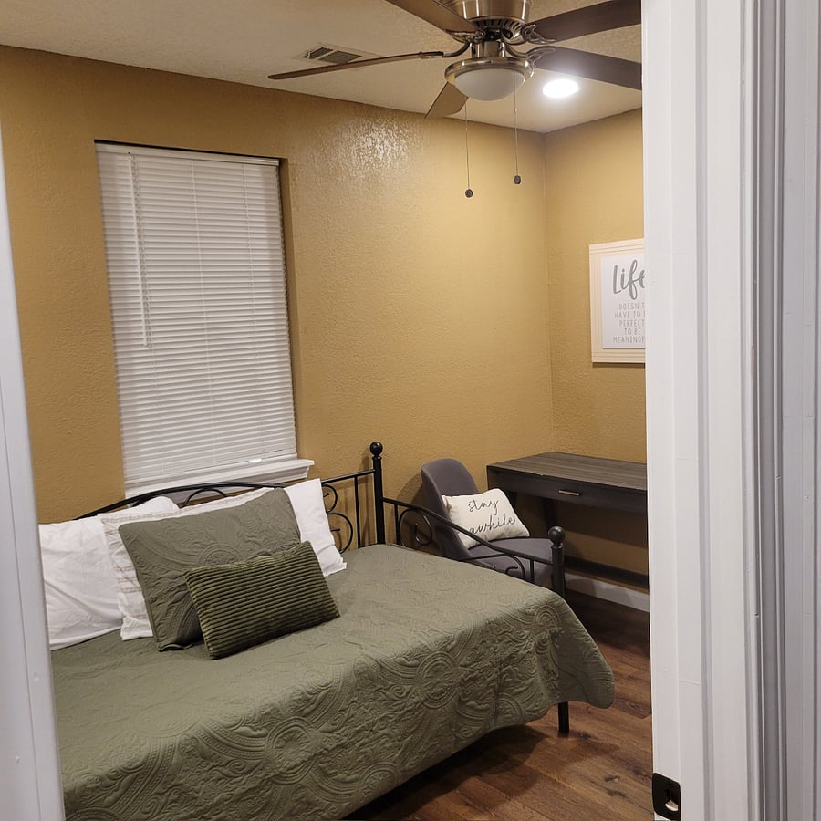 Furnished Finder property 698631_1 photo 7