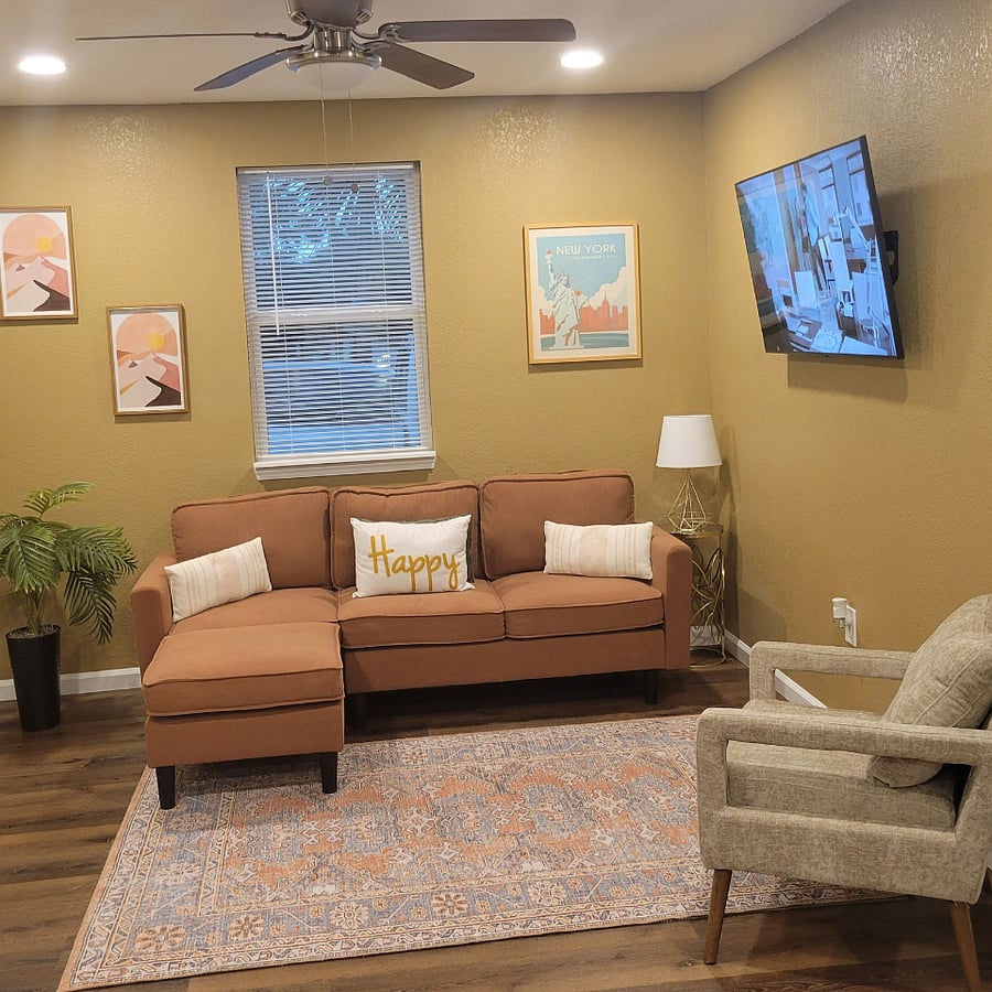 Furnished Finder property 698631_1 photo 4