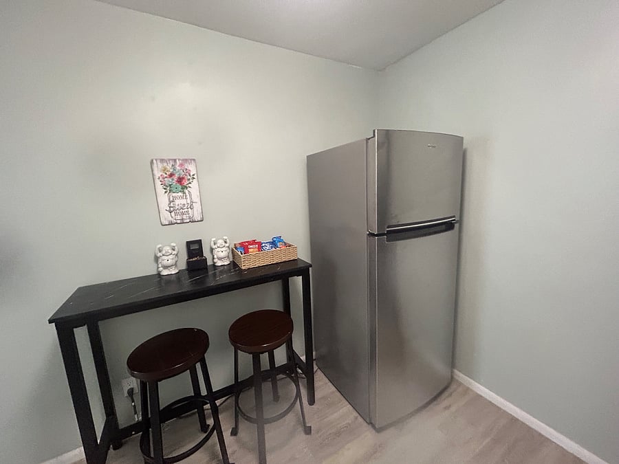 Furnished Finder property 698650_1 photo 5