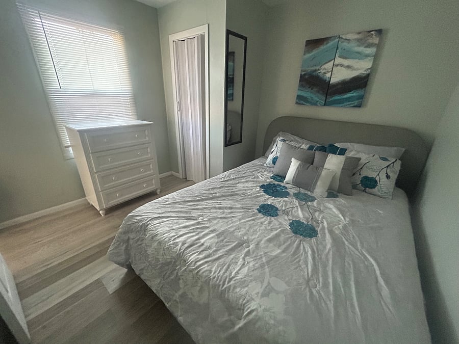 Furnished Finder property 698650_1 photo 6