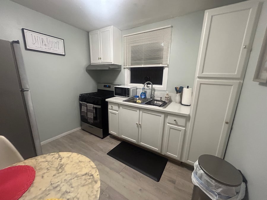 Furnished Finder property 698650_1 photo 18