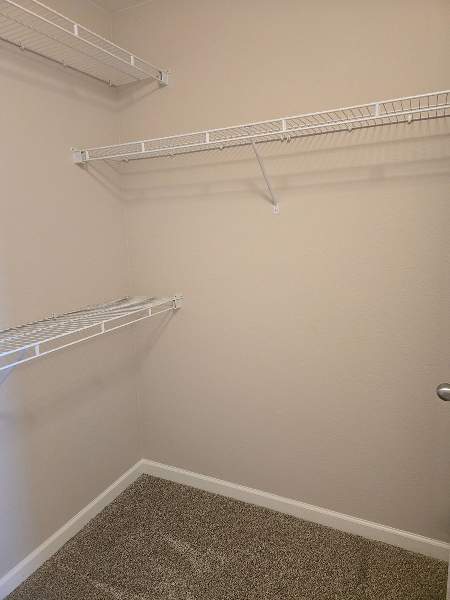 Furnished Finder property 698703_1 photo 17
