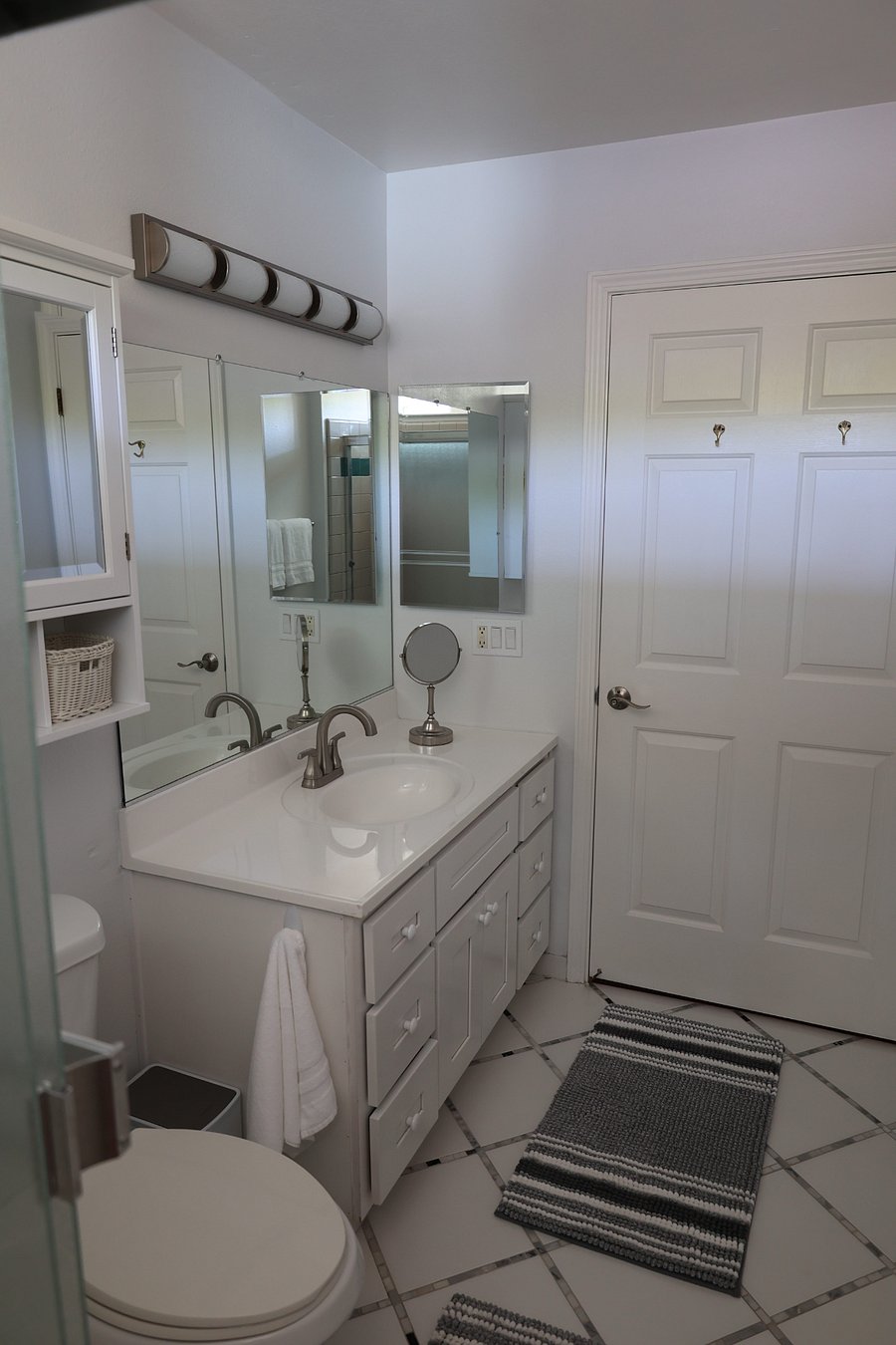 Furnished Finder property 698705_1 photo 21