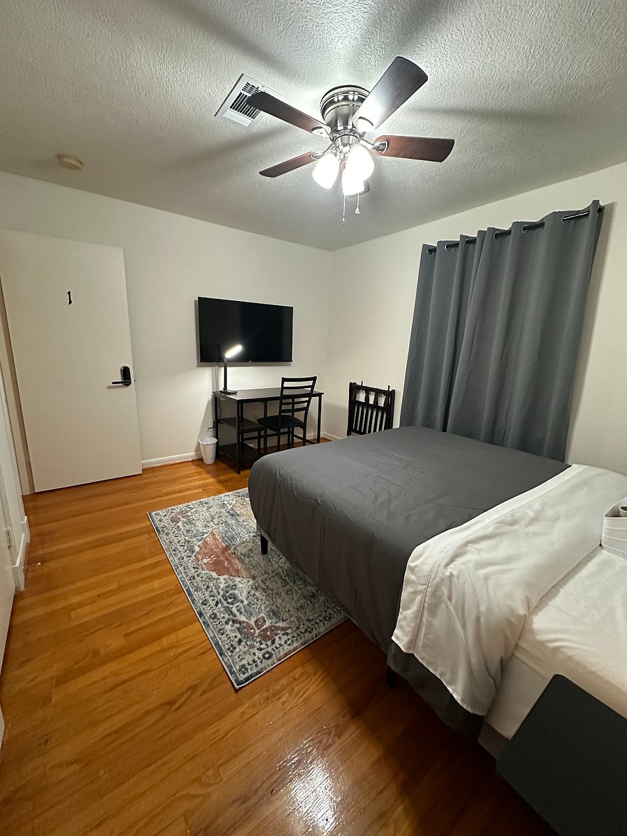 Room 1