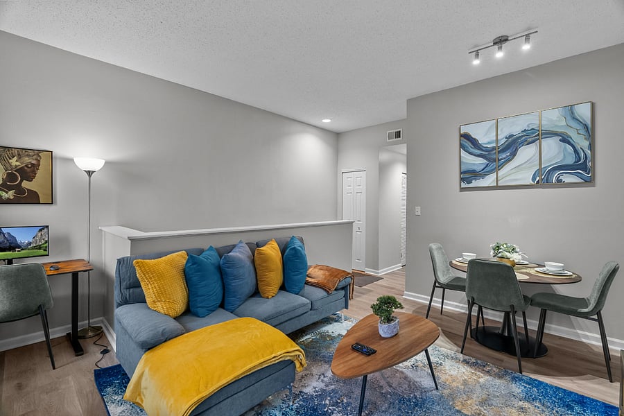 Furnished Finder property 698718_2 photo 8
