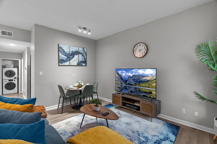Furnished Finder property 698718_2 photo 10