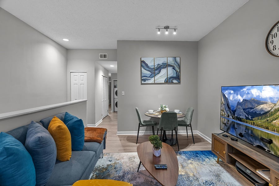 Furnished Finder property 698718_2 photo 12