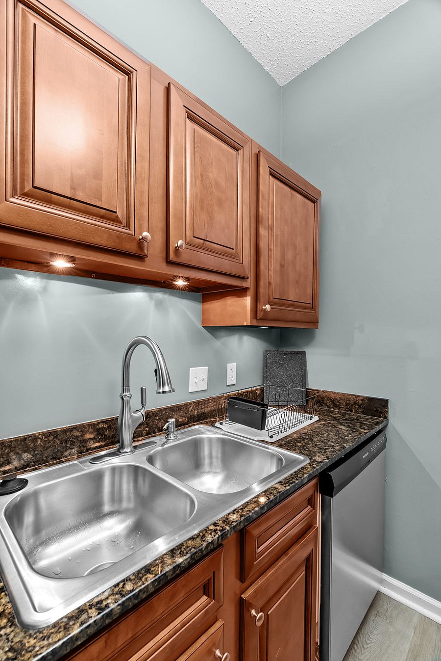 Furnished Finder property 698718_2 photo 26