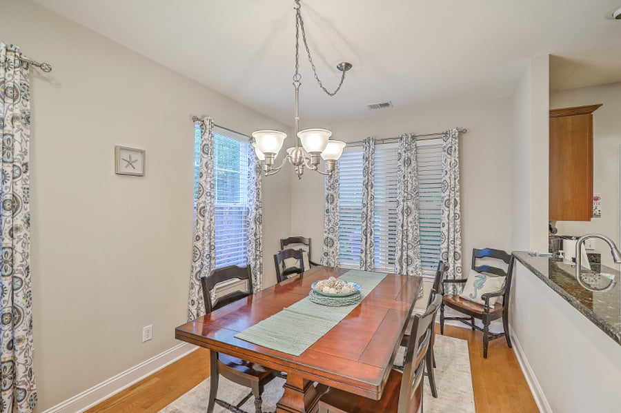 Furnished Finder property 698720_1 photo 6
