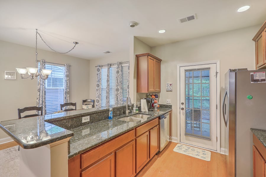 Furnished Finder property 698720_1 photo 9