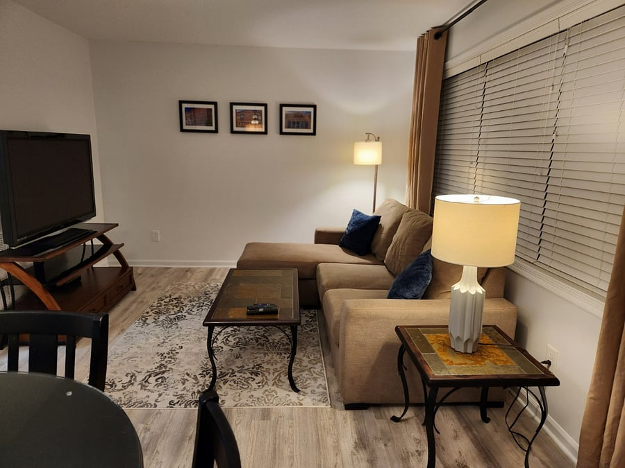 Furnished Finder property 698721_1 photo 3