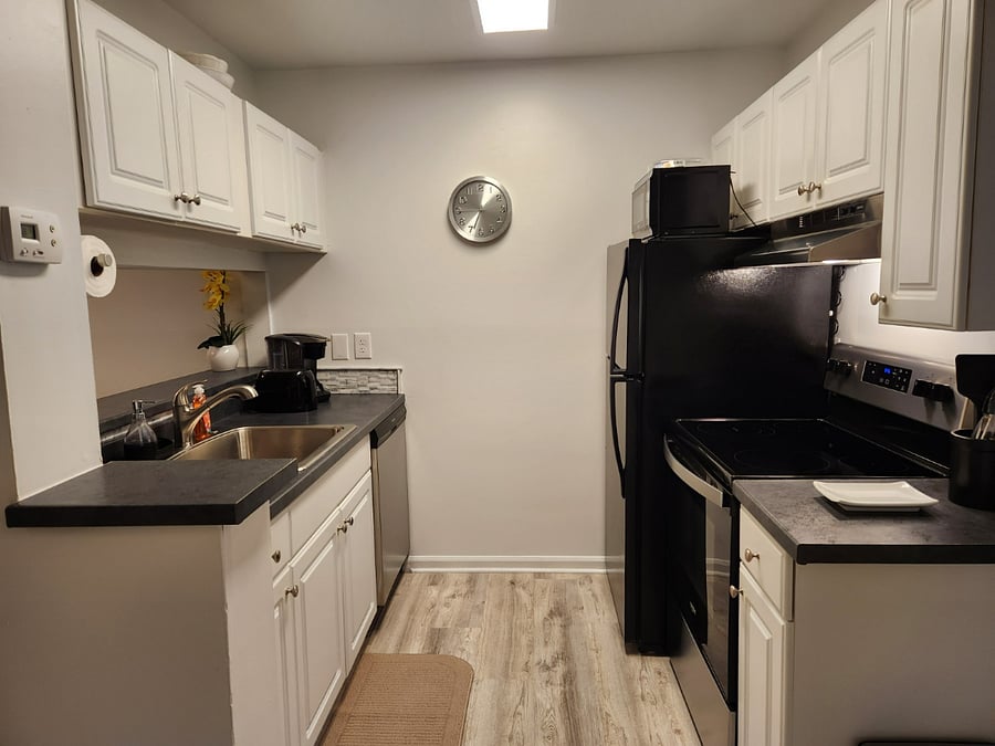 Furnished Finder property 698721_1 photo 4