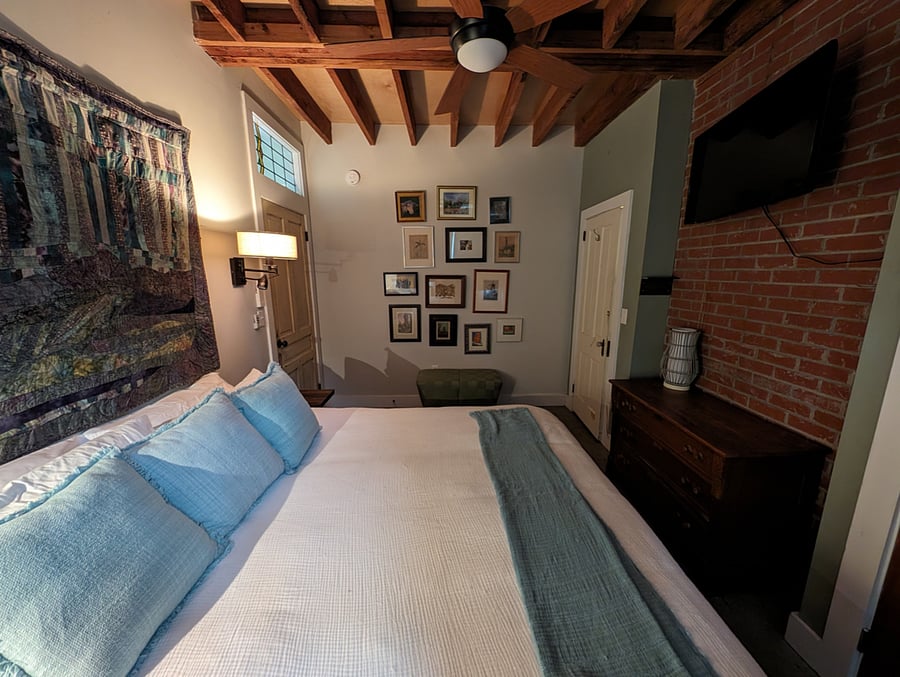 Furnished Finder property 698727_1 photo 9