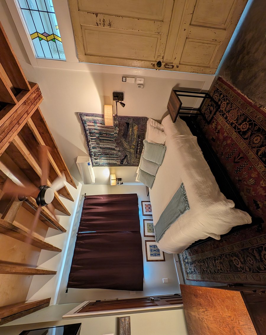 Furnished Finder property 698727_1 photo 5