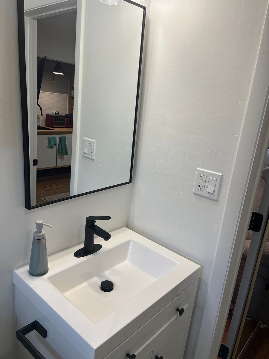 Furnished Finder property 698756_1 photo 9