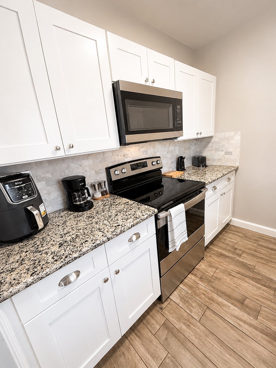 Furnished Finder property 698758_1 photo 5