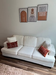 Furnished Finder property 698843_1 photo 8