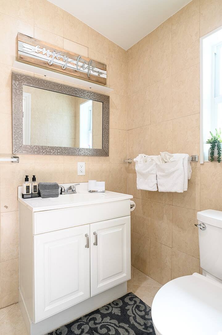Furnished Finder property 698847_2 photo 11