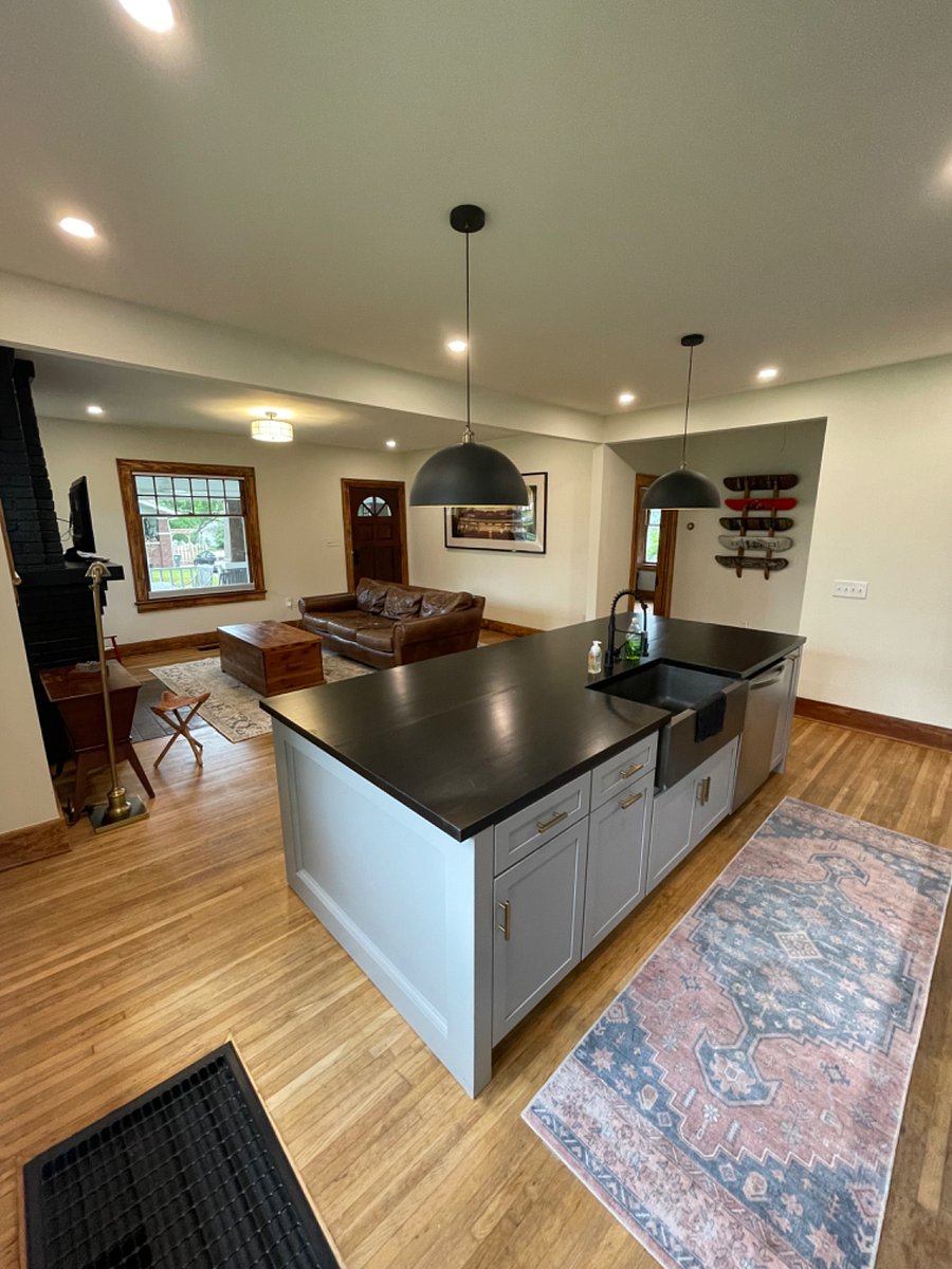 Furnished Finder property 698874_1 photo 4