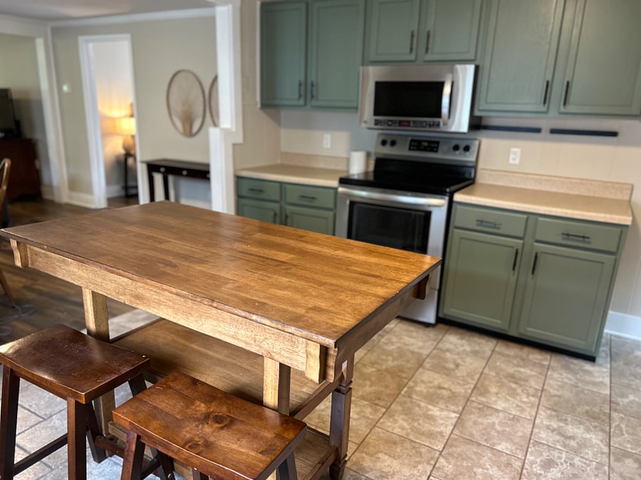 Furnished Finder property 698904_1 photo 9