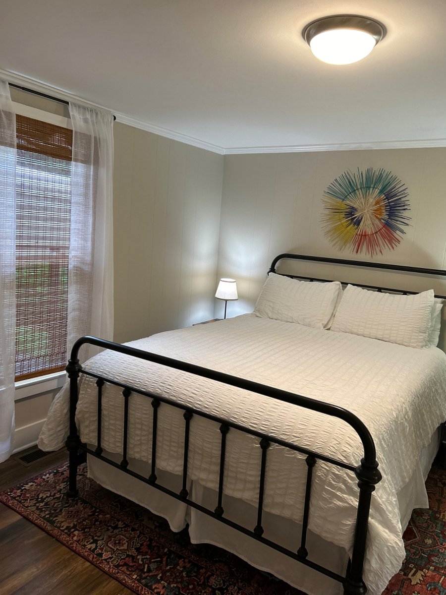 Furnished Finder property 698904_1 photo 13