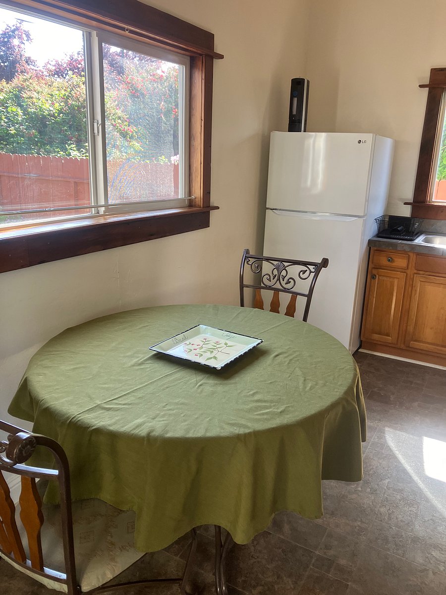 Furnished Finder property 698908_1 photo 11