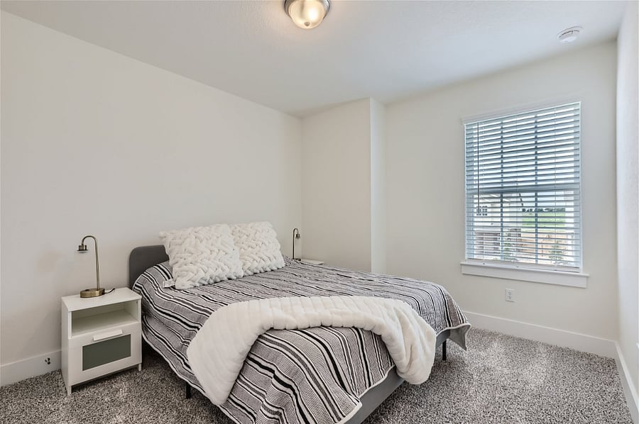 Furnished Finder property 698922_1 photo 6