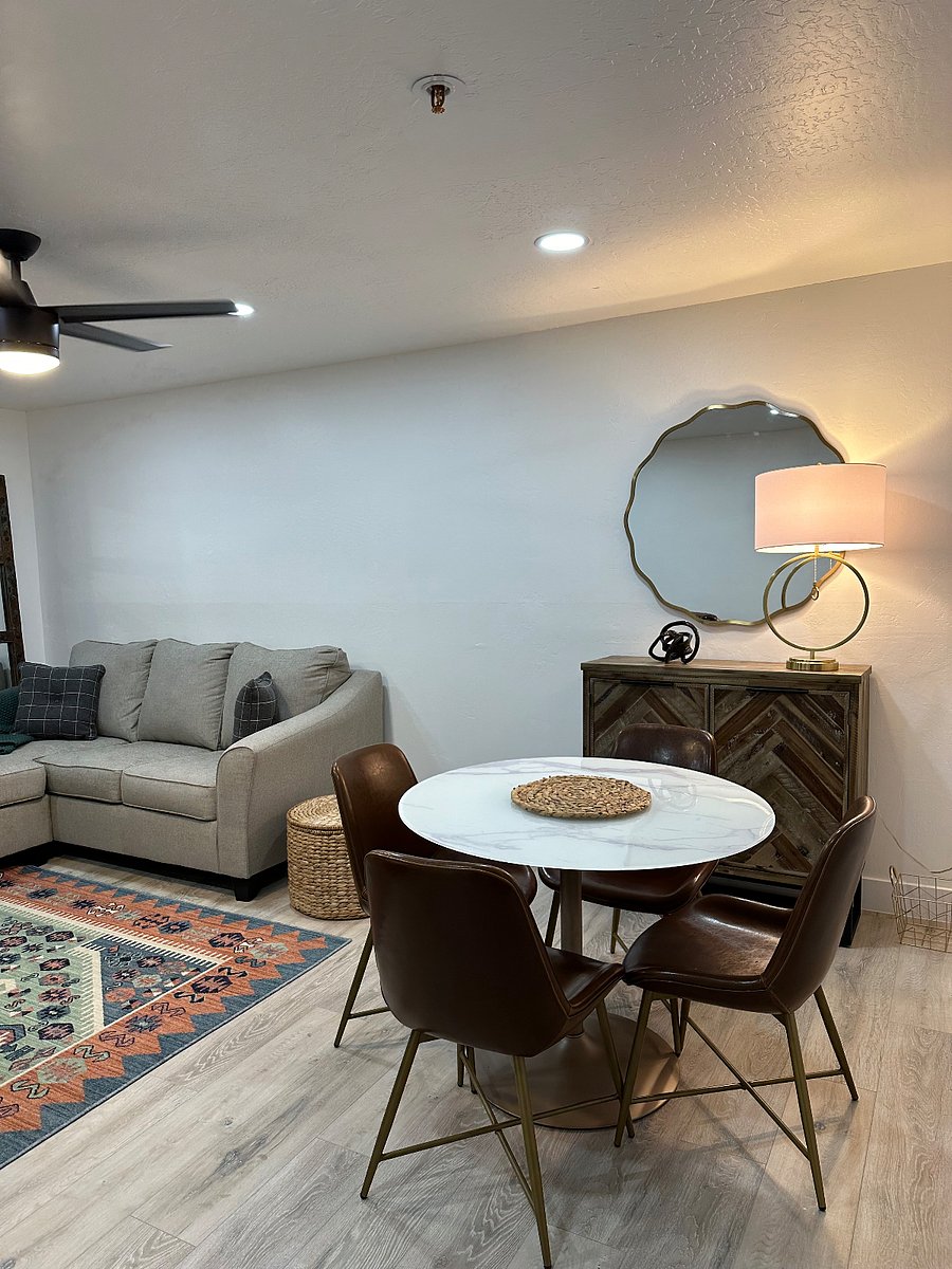 Furnished Finder property 698934_1 photo 9