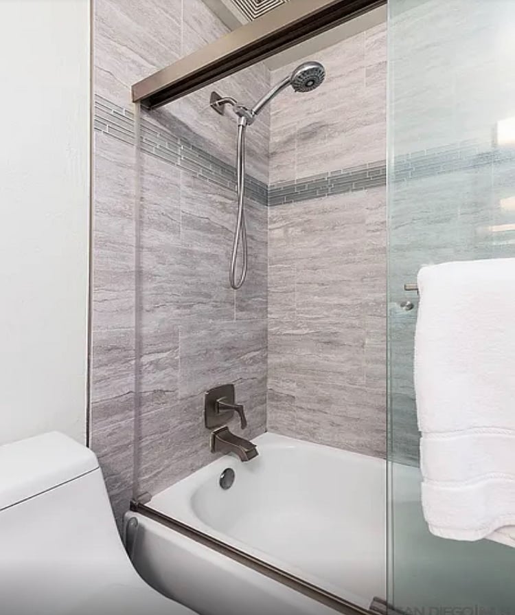 Furnished Finder property 698942_1 photo 9
