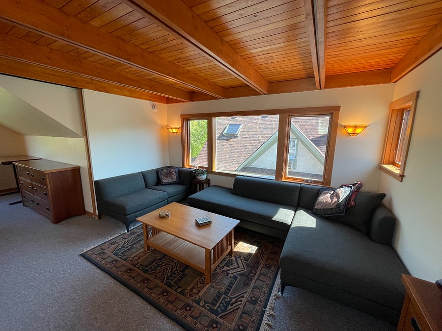 Furnished Finder property 698955_1 photo 6