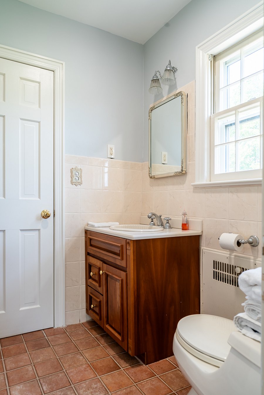 Upstairs Bathroom