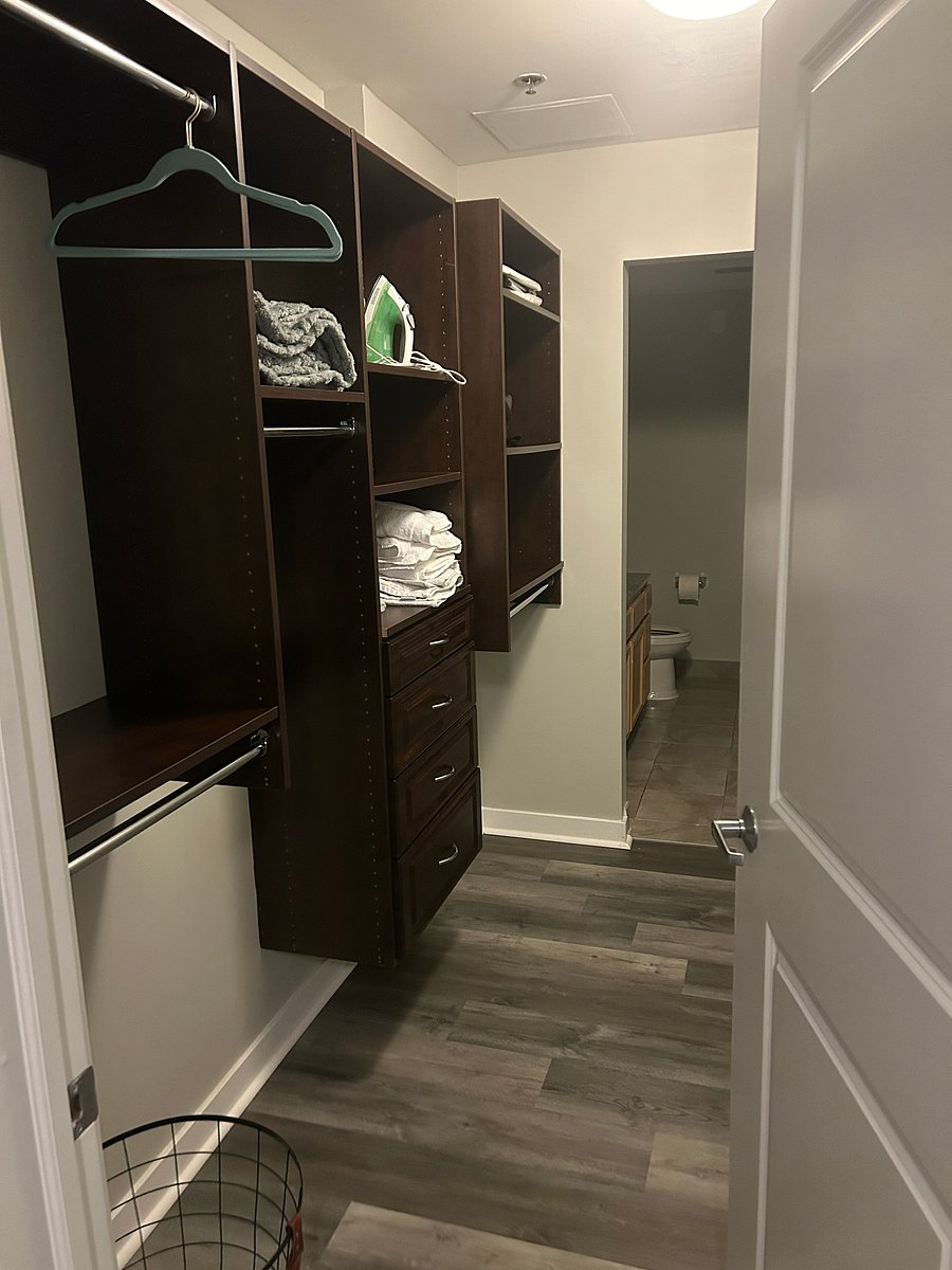 Furnished Finder property 699018_1 photo 24