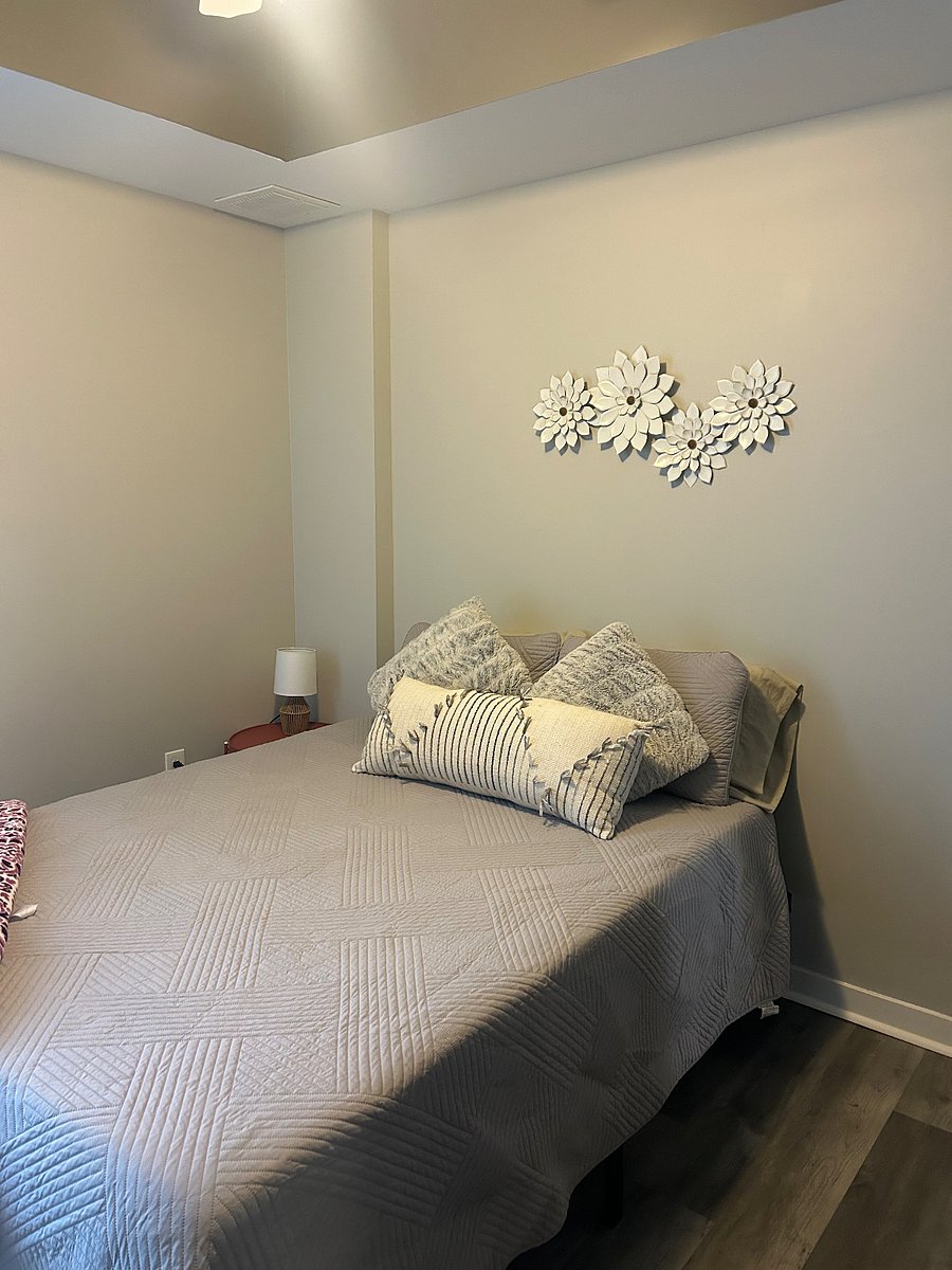 Furnished Finder property 699018_1 photo 15