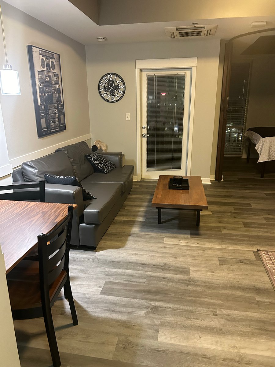 Furnished Finder property 699018_1 photo 21