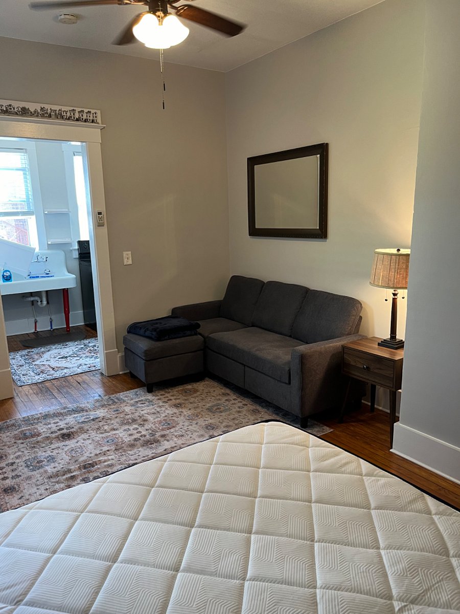 Furnished Finder property 699019_1 photo 10