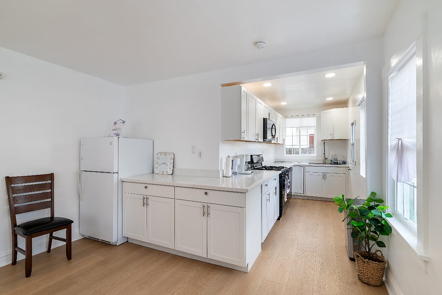 Furnished Finder property 699021_1 photo 18