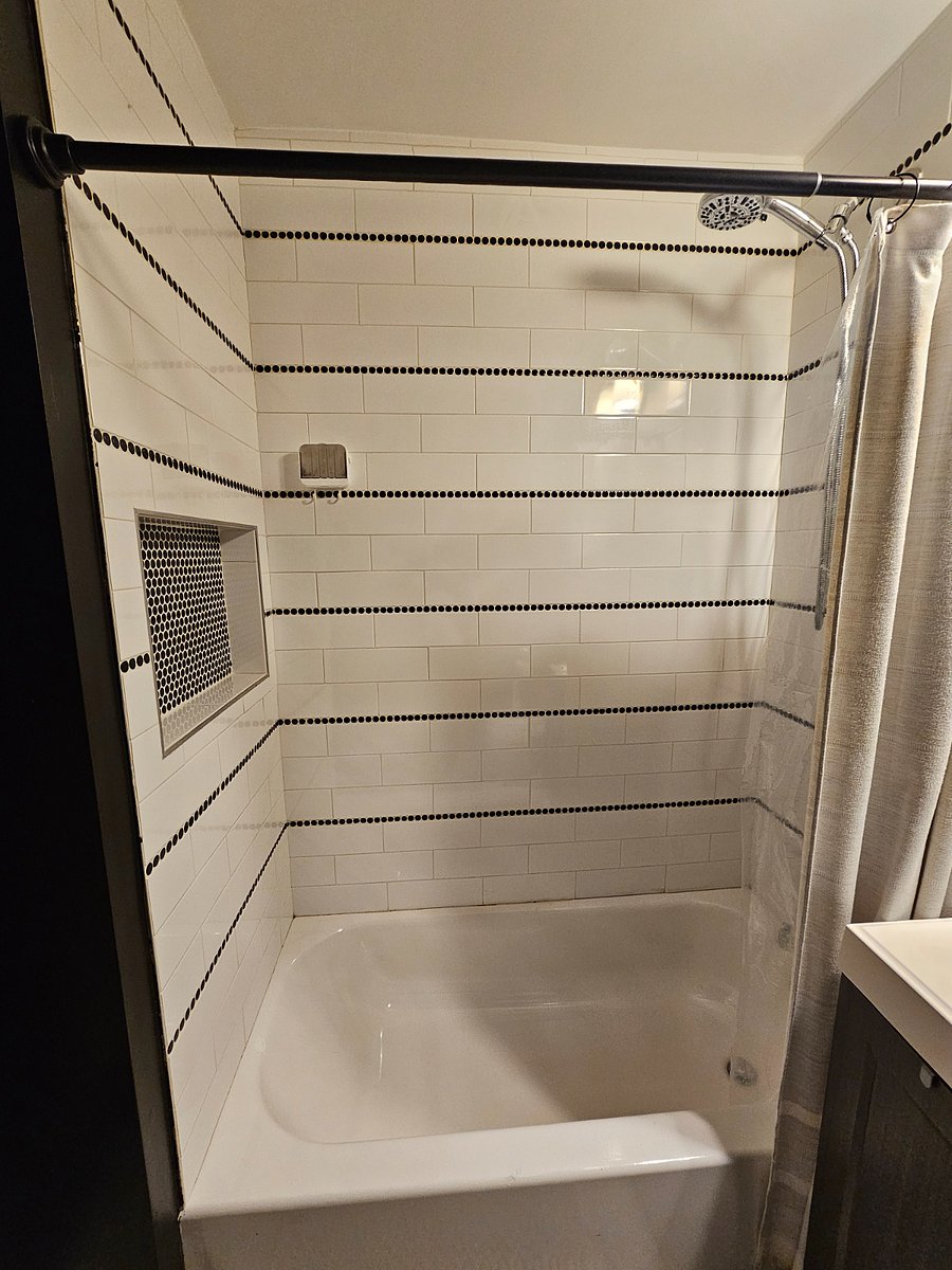 Furnished Finder property 699034_1 photo 6