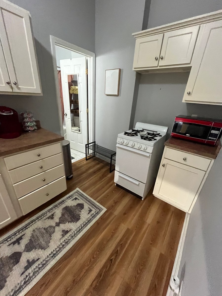 Furnished Finder property 699043_4 photo 8