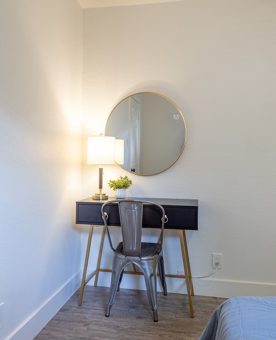 Furnished Finder property 699088_2 photo 8