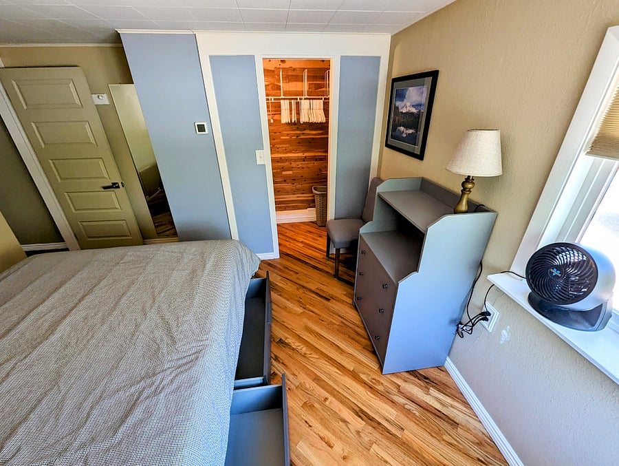 Furnished Finder property 699101_1 photo 6