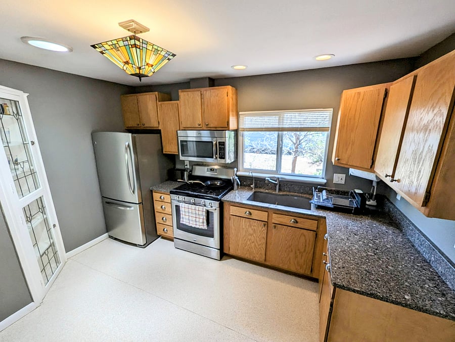Furnished Finder property 699101_1 photo 12