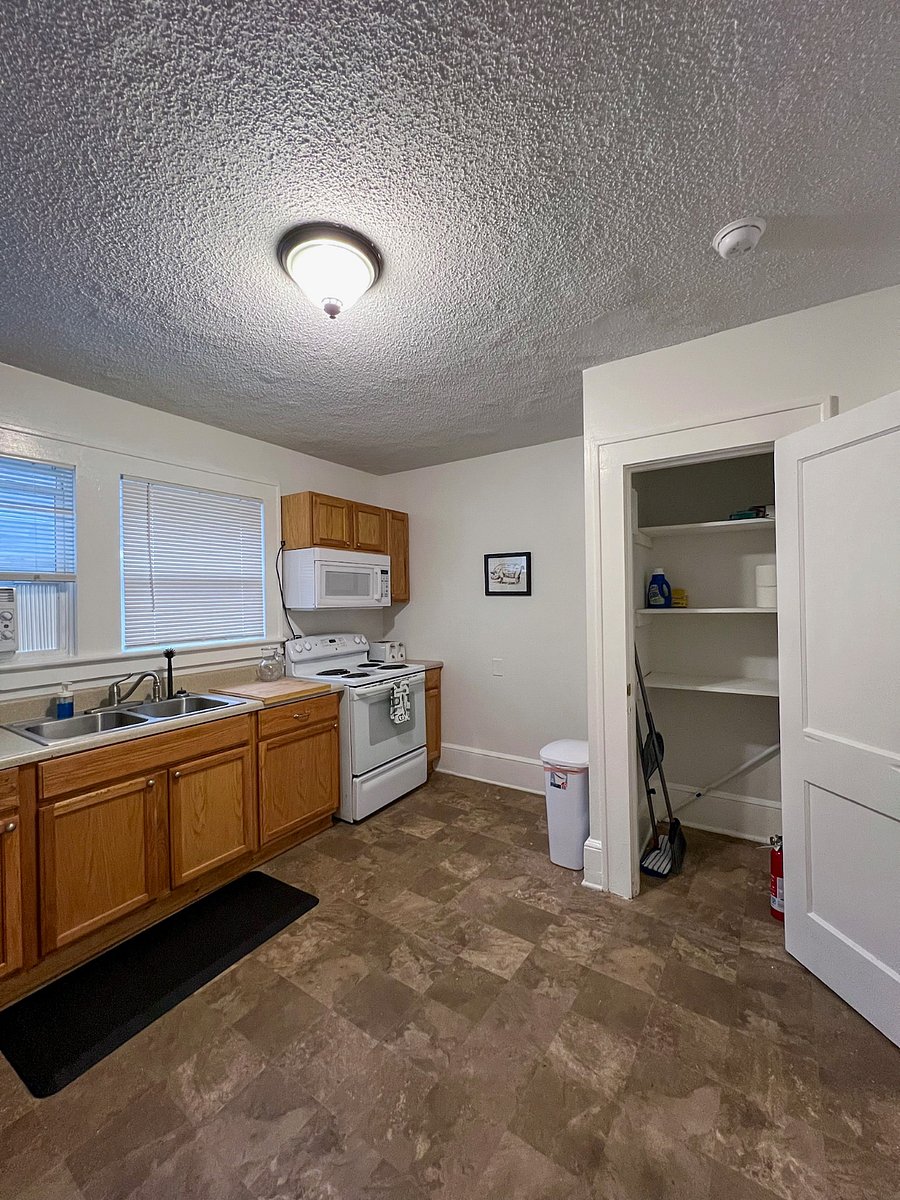 Furnished Finder property 699152_1 photo 11