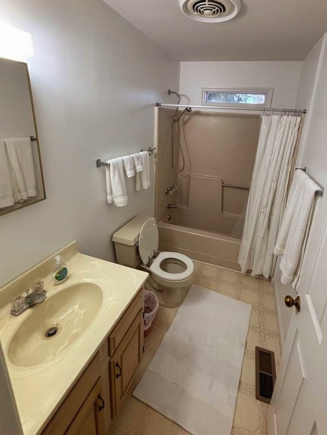 Furnished Finder property 699160_1 photo 4