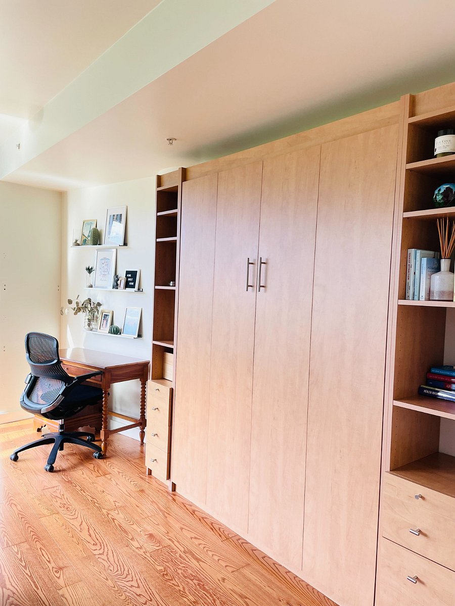 Murphy bed can be put up for additional space