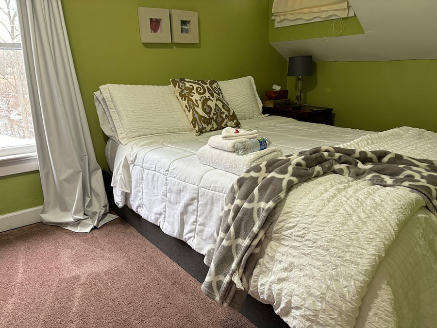 Furnished Finder property 699186_1 photo 1