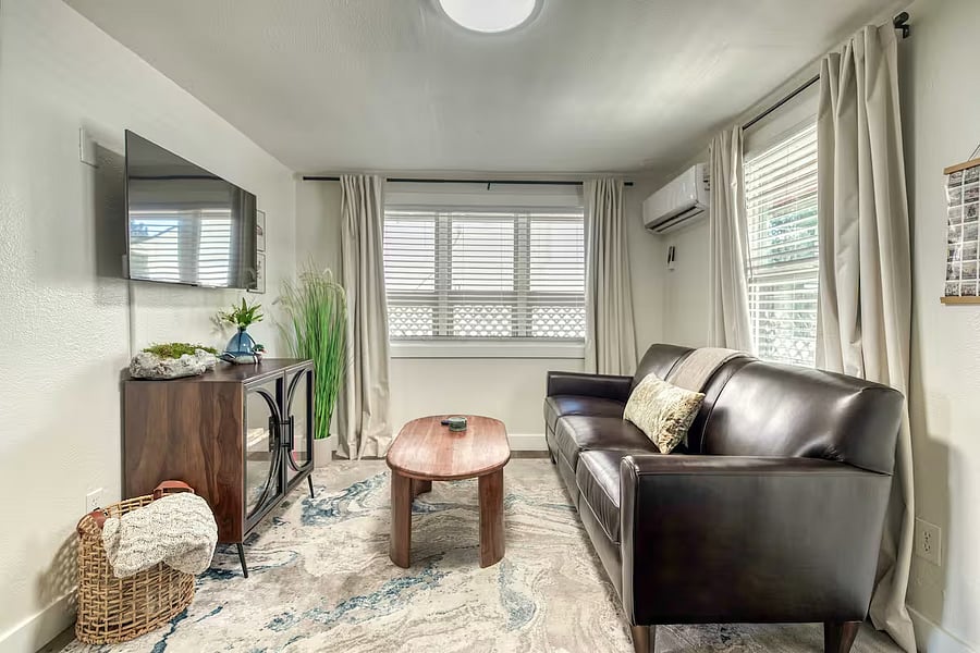 Furnished Finder property 699275_3 photo 13