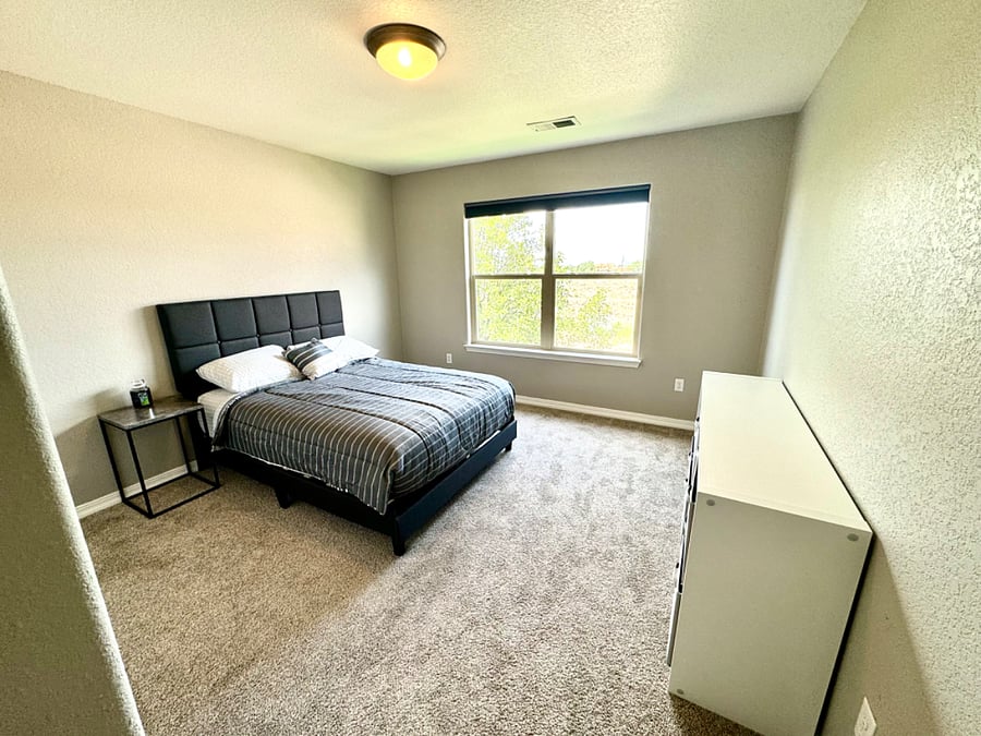 Furnished Finder property 699323_1 photo 13