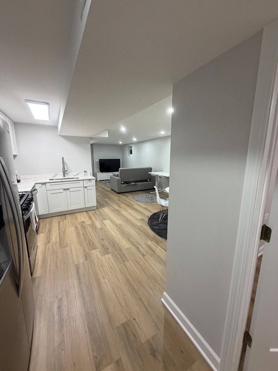 Furnished Finder property 699341_2 photo 6